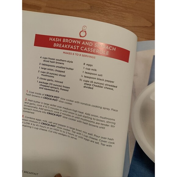 Crock Pot All American: More Than 100 Comfort Foods Enjoyed Recipe Book - Picture 7 of 16